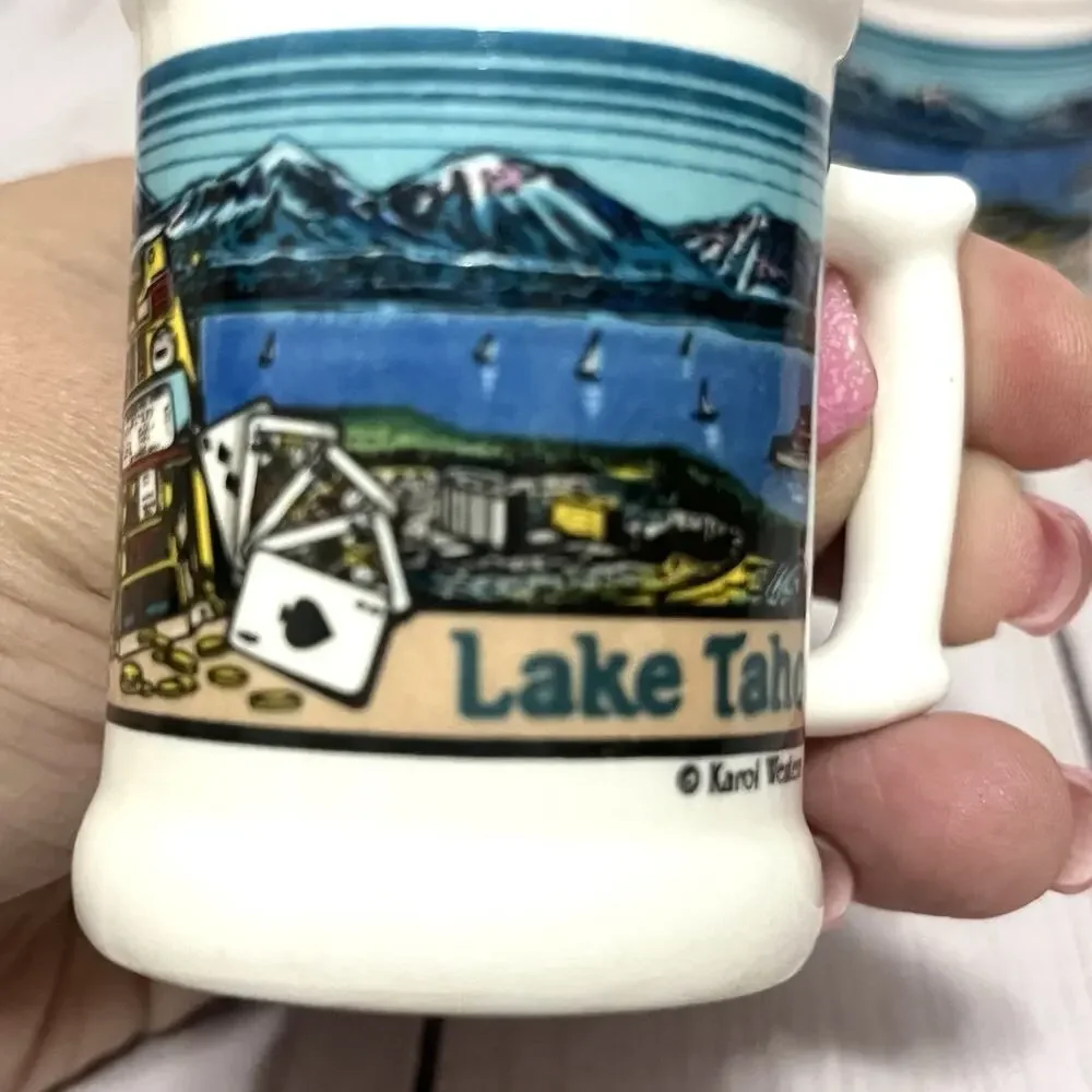 LAKE TAHOE SALT & PEPPER SHAKER SET DOWNHILL SNOW SLOPE MOUNTAIN GAMBLING 1986